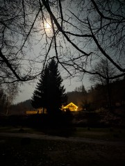 Campingplatz mit Vollmond bei Nacht 20-campinplatz_bei_nacht.jpg